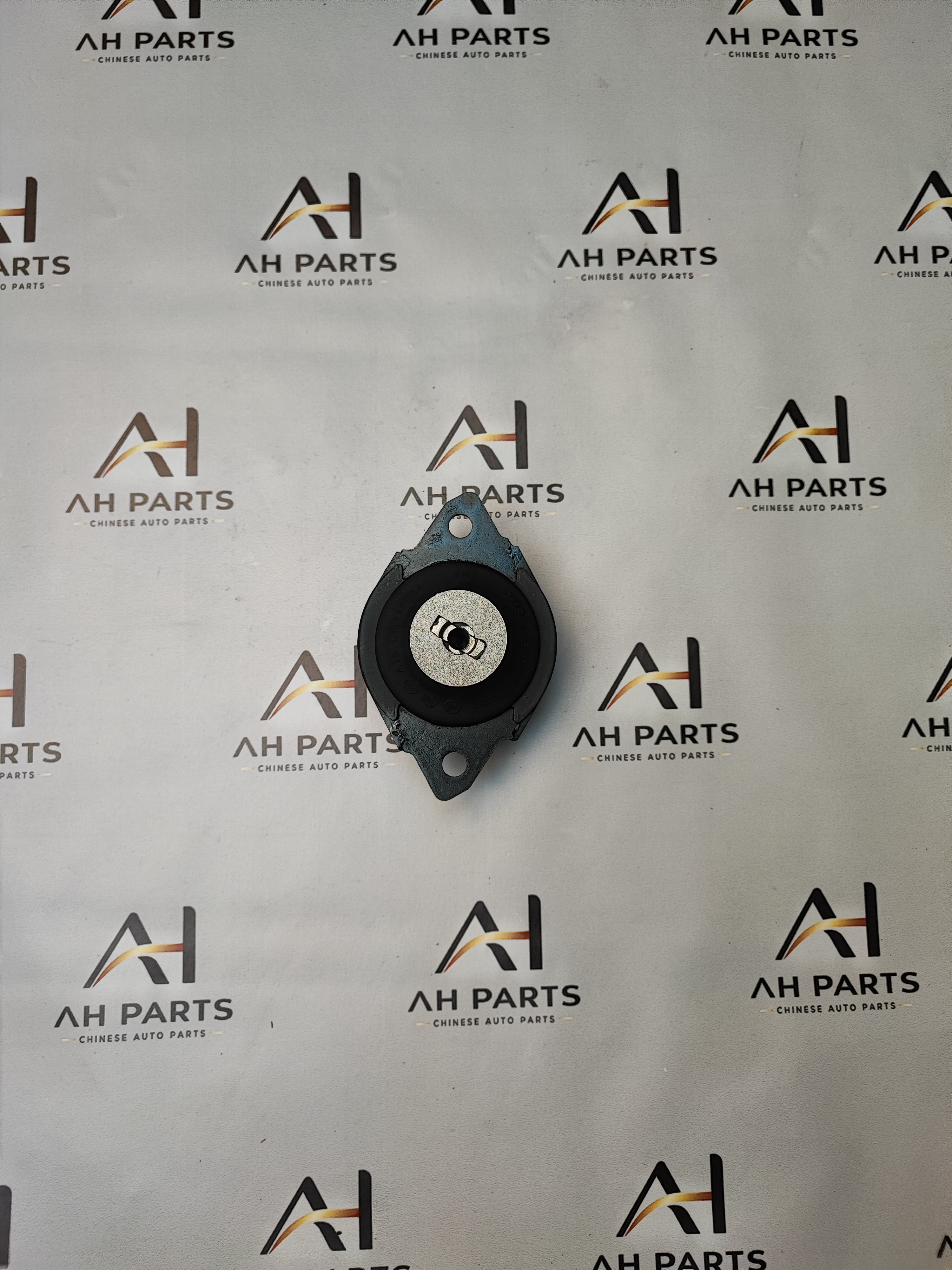 دسته موتور چپ ام وی ام 315 کد فنی A15-1001110BA